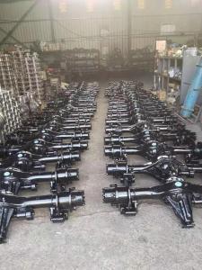 帶差速鎖的前后橋，鉗式剎車(chē)